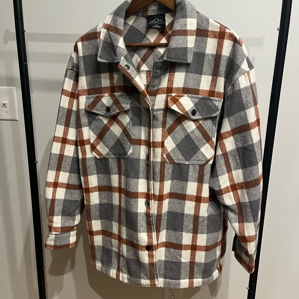 Plaid Button-Up Jacket / Shacket